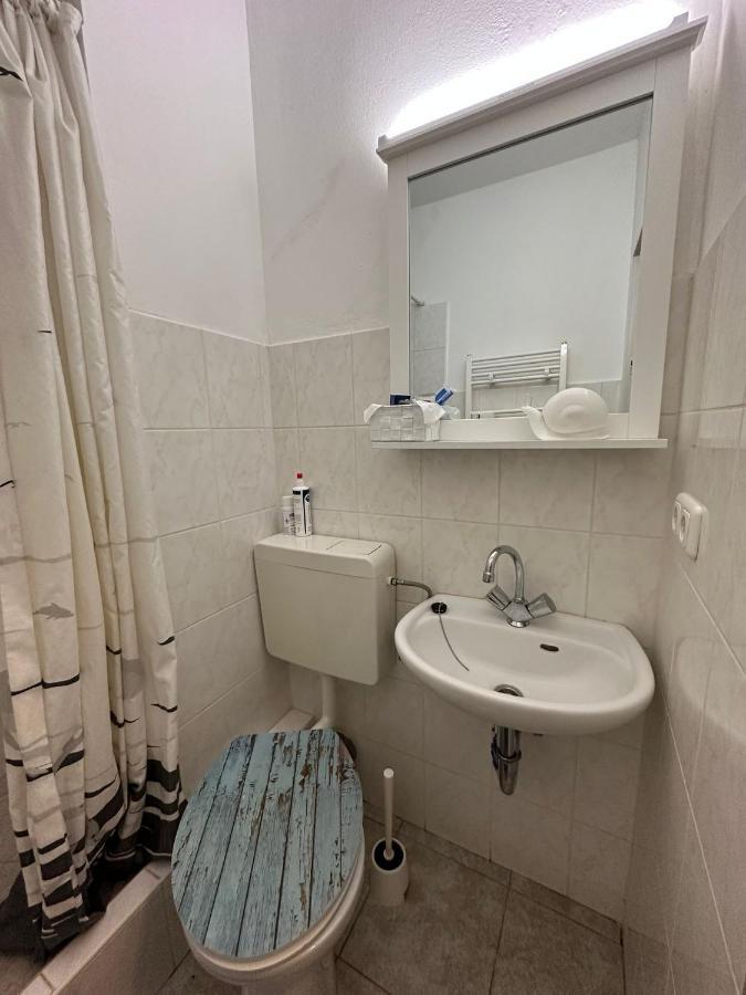 Kleine Oase In Essen-Sued Apartamento Exterior foto
